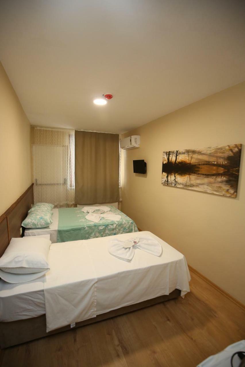 Yues Hotel Istanbul Bagian luar foto